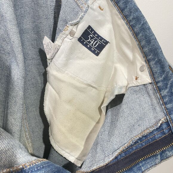 Vtg Levis 540 Denim Jeans Men Size 40x32 Made in USA Blue Distressed Brown Tag - Picture 14 of 15